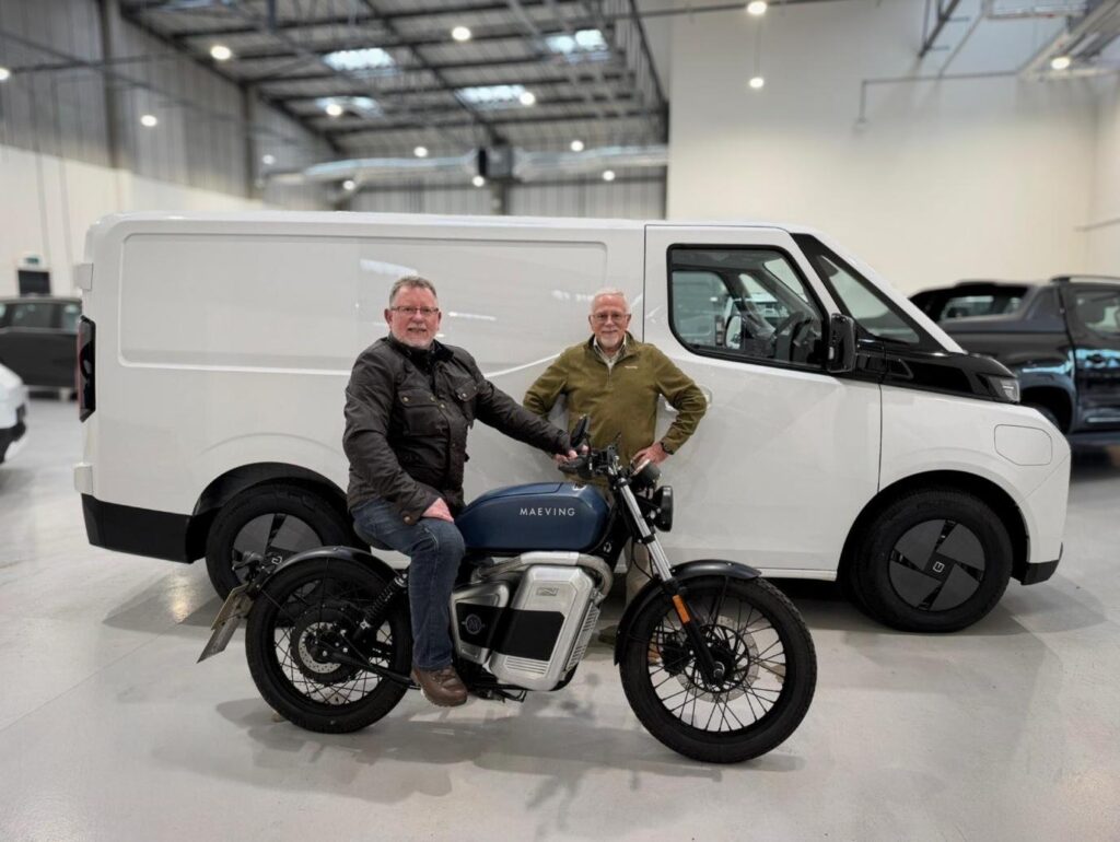 PRESS RELEASE Rygor supports RAF veterans Lands End to John OGroats motorcycle challenge with loan of Farizon el (002)